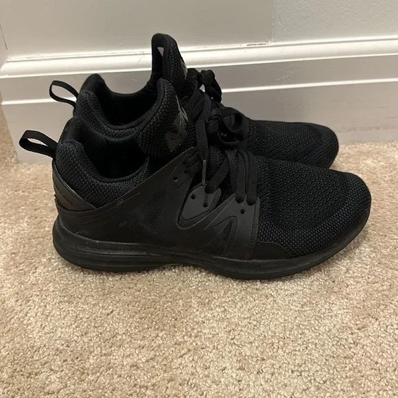 APL sneakers - Picture 2 of 4